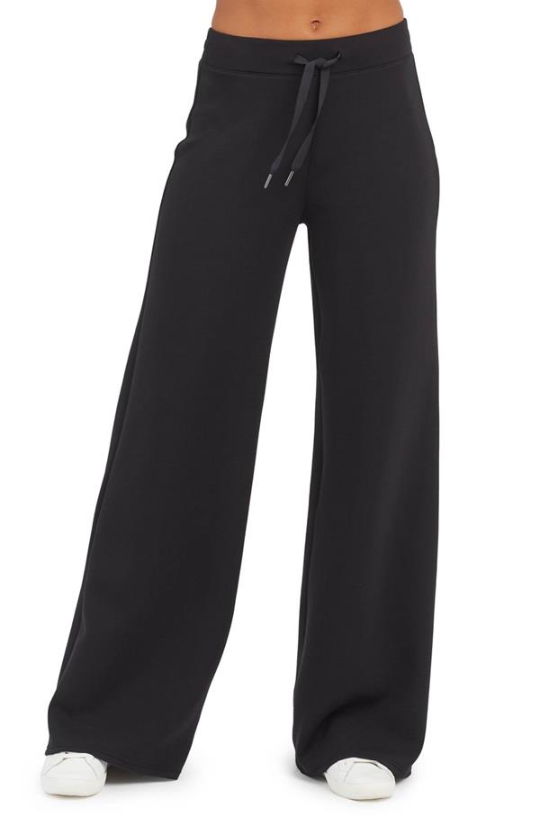 Air Essentials Wide Leg