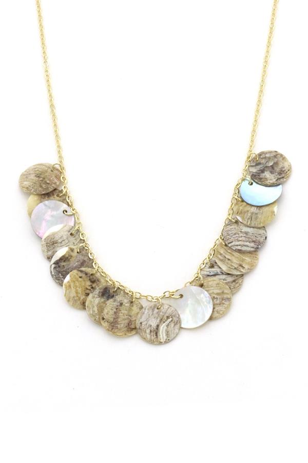 16 In Neck Gold Chain With Shell Circles