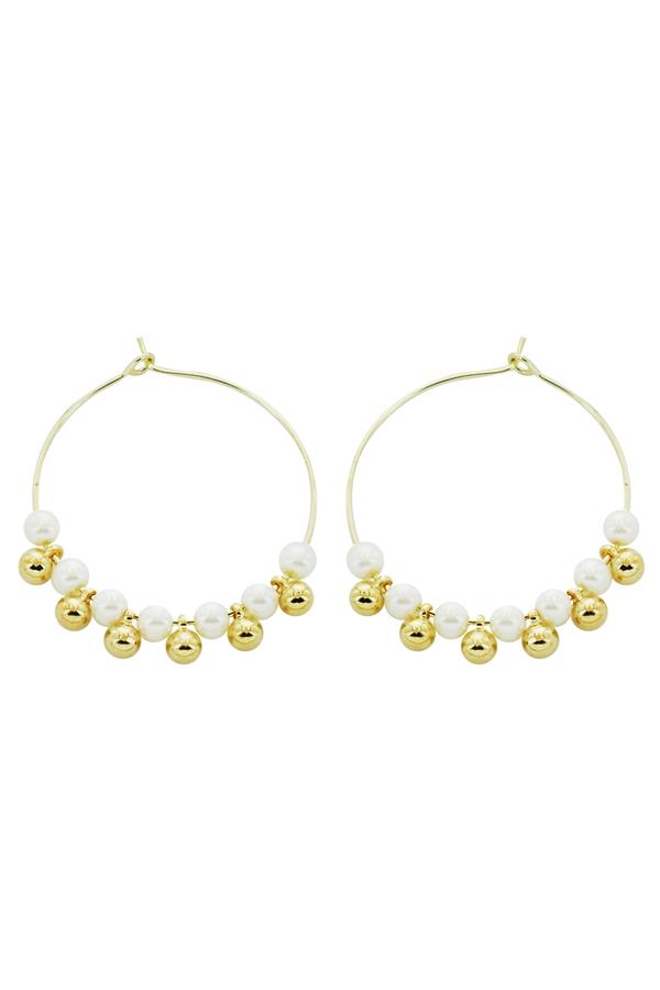 Gold Hoop With Pearls