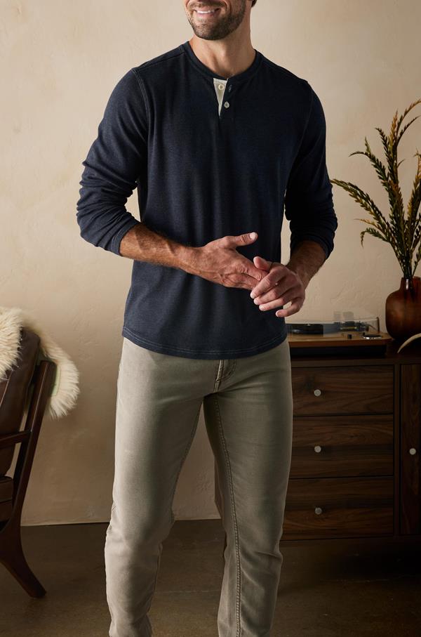 Puremeso Two Button Henley In Navy