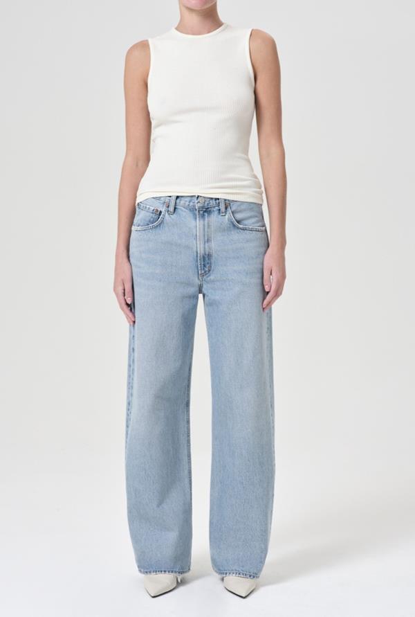 Low Curve Jean In Force