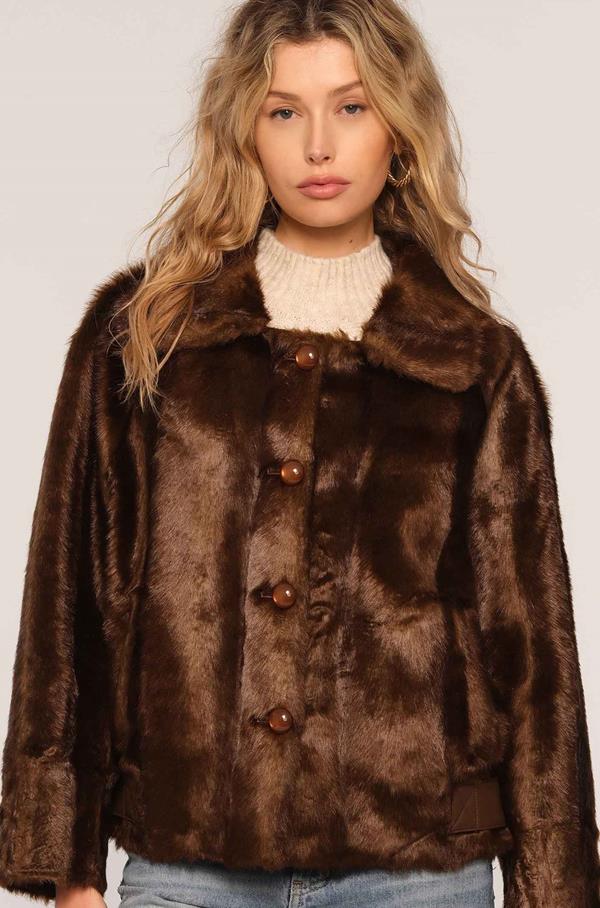 Almena Coat