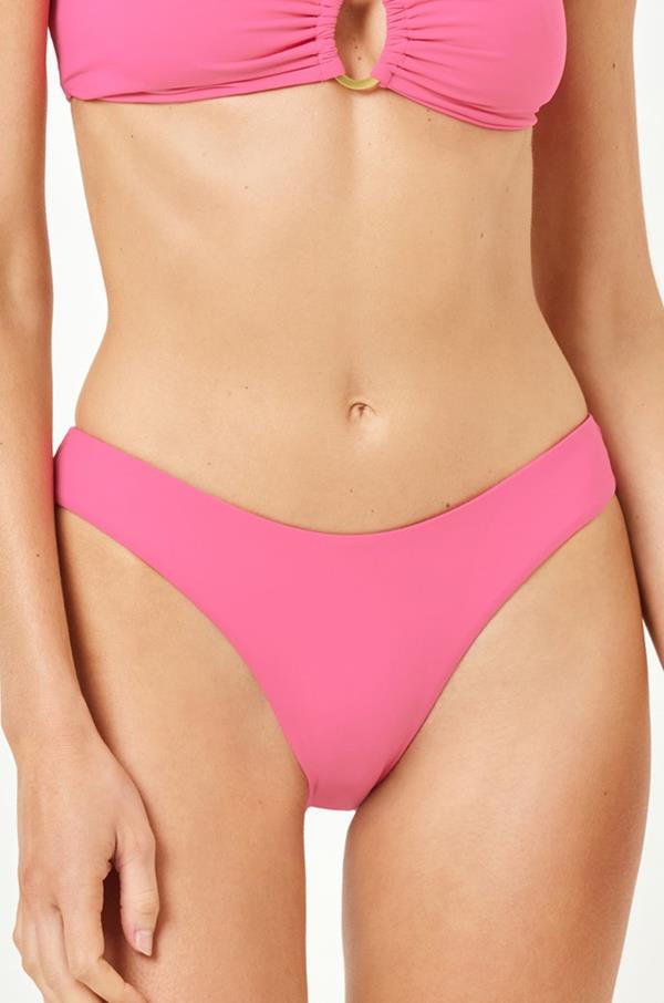 Rocky French Cut Bottom