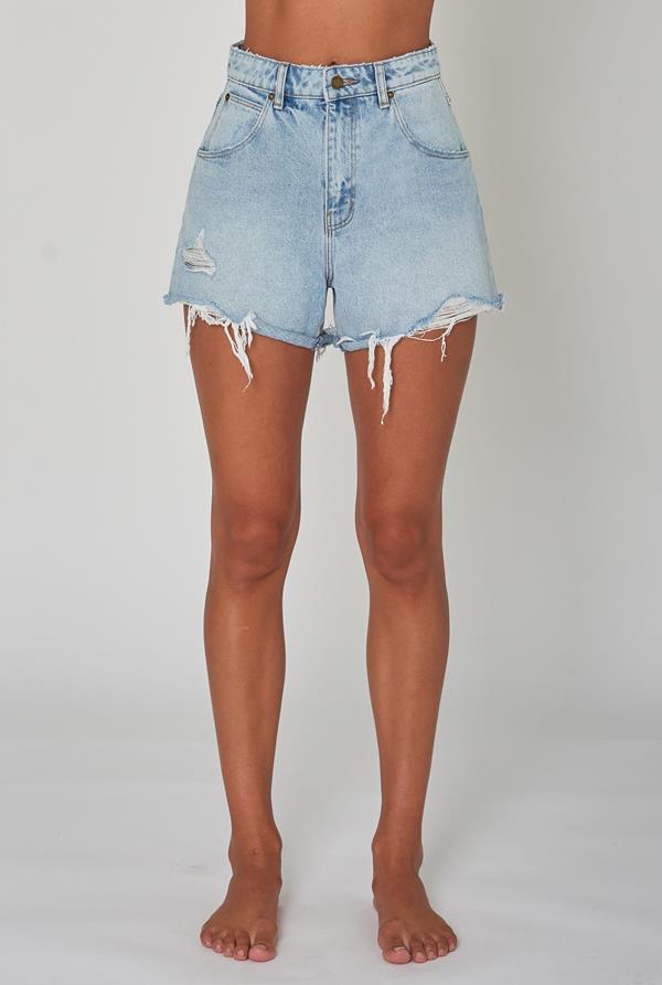 Mirage Denim Short In Eva Blue