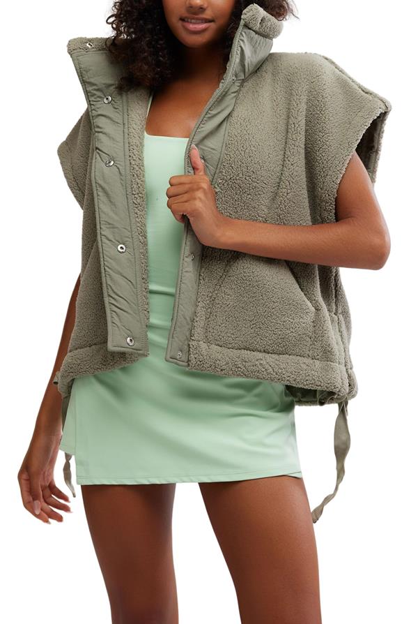 Scout It Out Fleece Vest