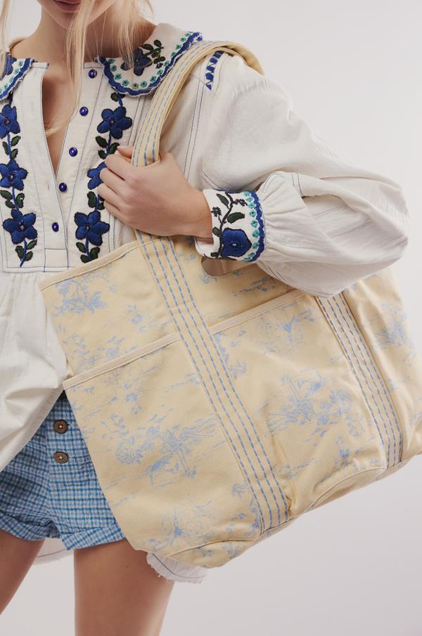 Printed Caravan Tote