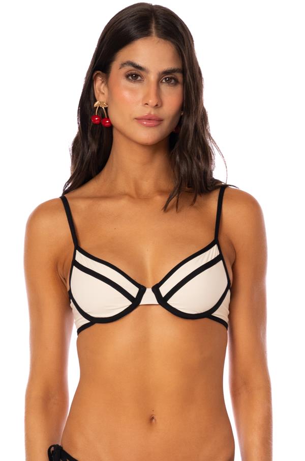 White Heat Daintily Top
