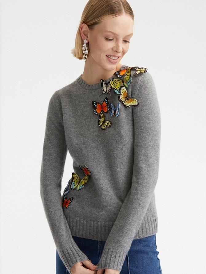 Long sleeve Butterfly Embroidered Pullover